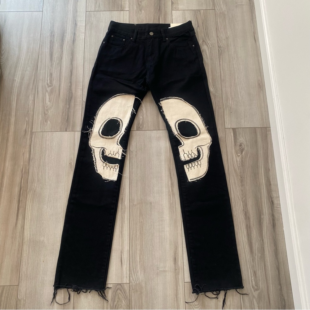 MNML Black Jeans with Skull Design